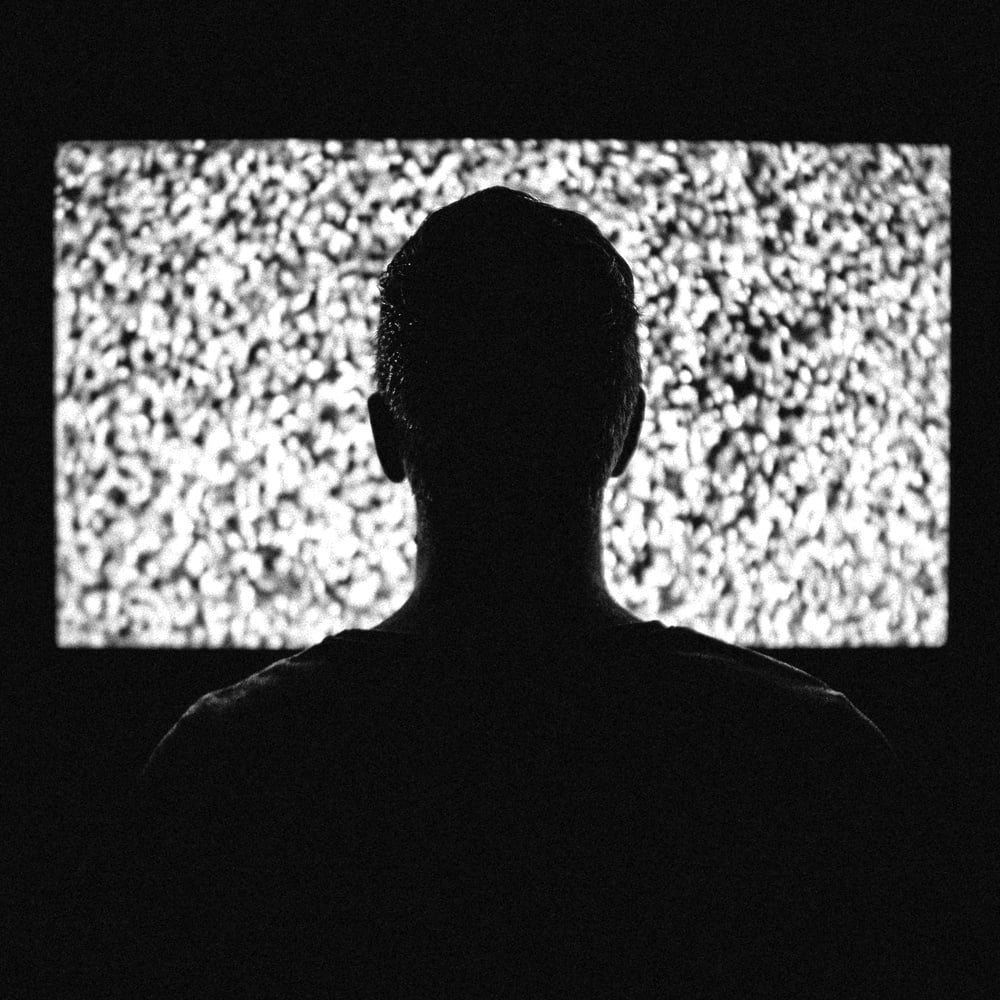 Man-watching-tv.jpg
